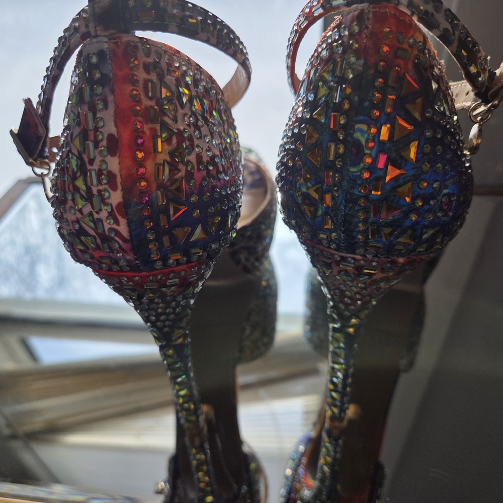 Colorful Embellished Women's Heels - Picture 4 of 8